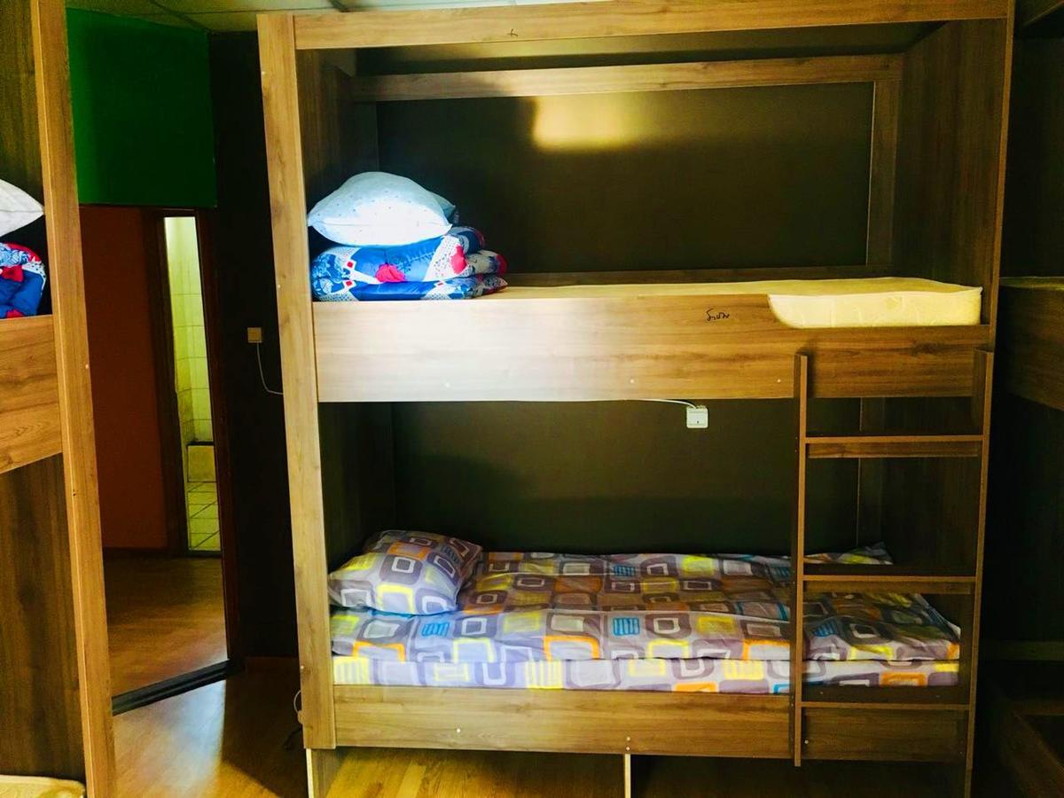 Apelsin Hostel Almaty Eksteriør bilde