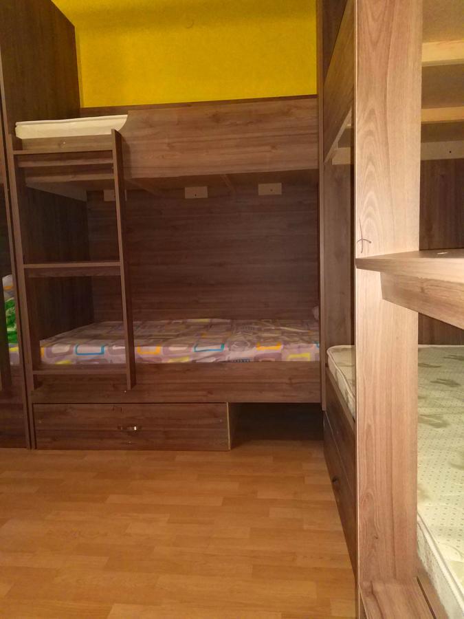 Apelsin Hostel Almaty Eksteriør bilde
