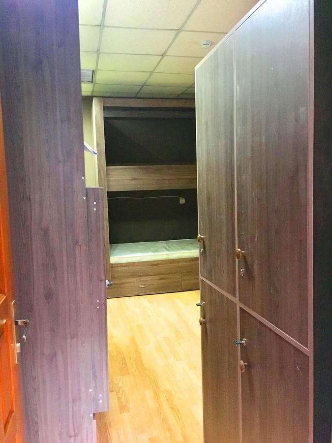 Apelsin Hostel Almaty Eksteriør bilde
