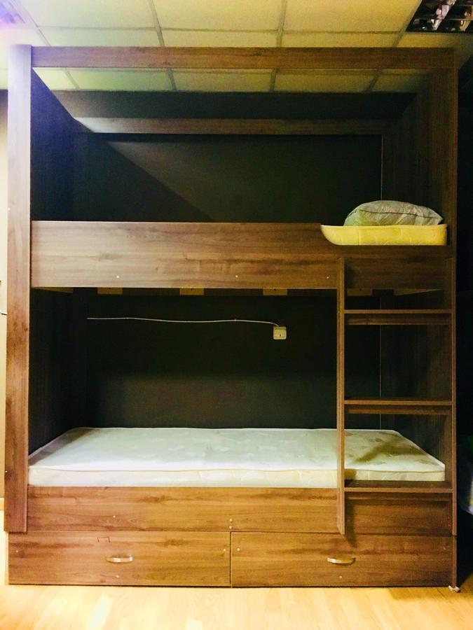 Apelsin Hostel Almaty Eksteriør bilde